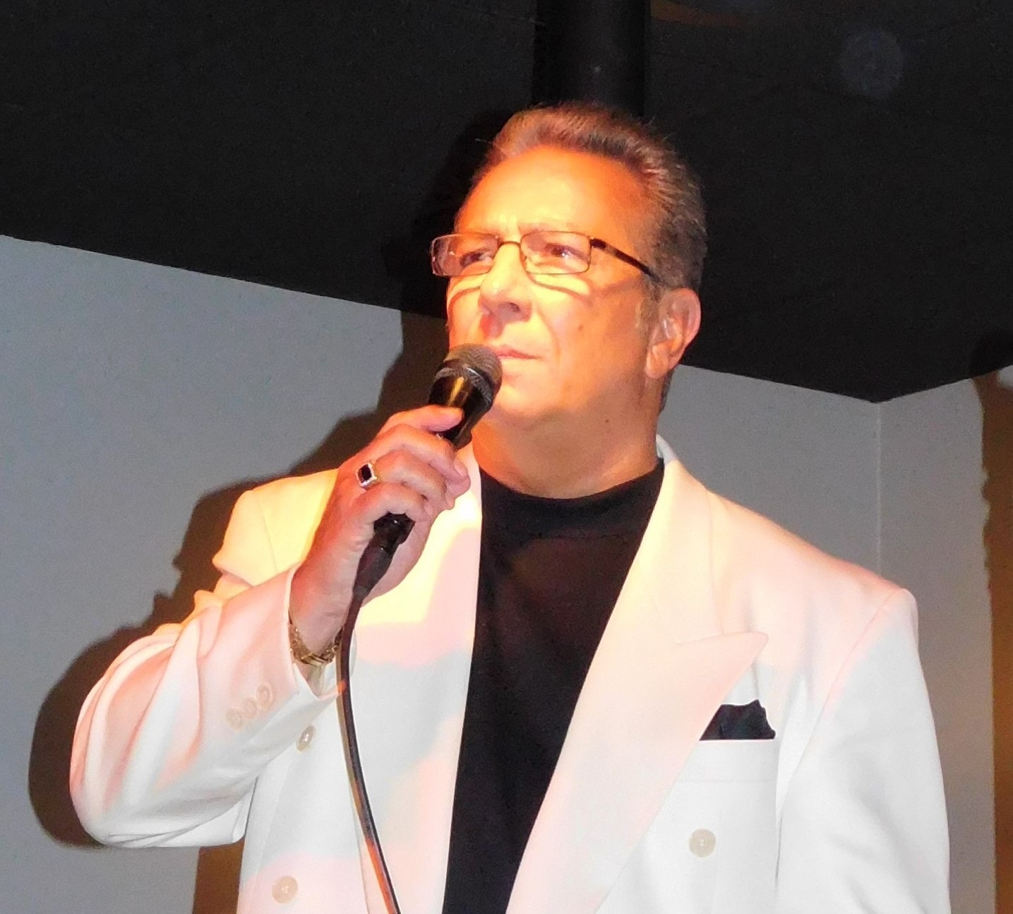 Fred Montana performing — Valentine's Day
